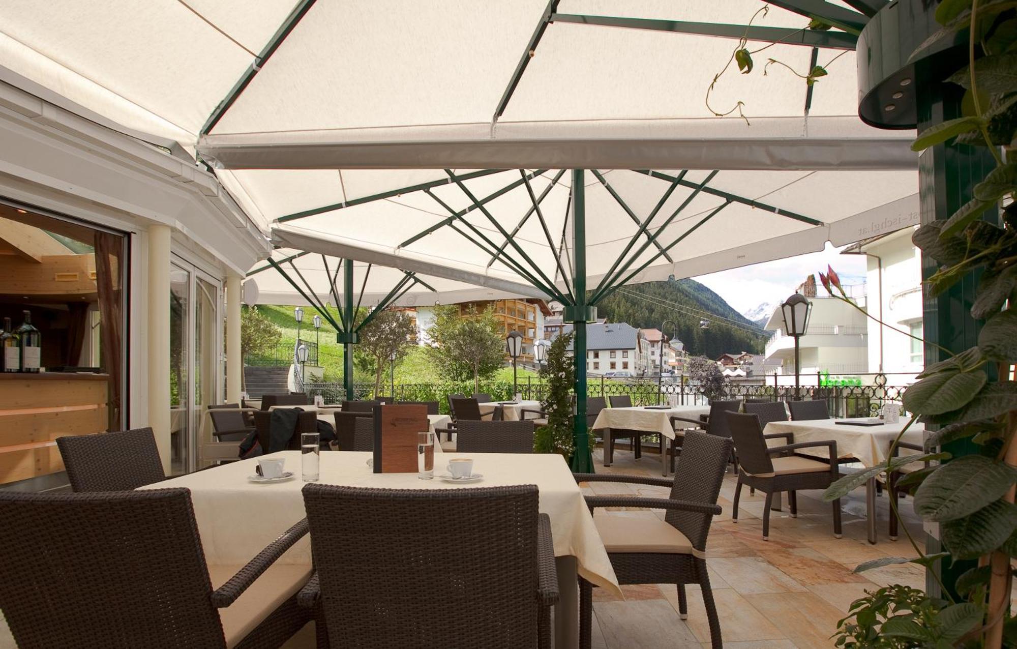 Superior Hotel Post Ischgl Exterior photo